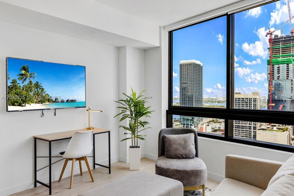 225 N Miami Ave #3507 Miami, FL 33128