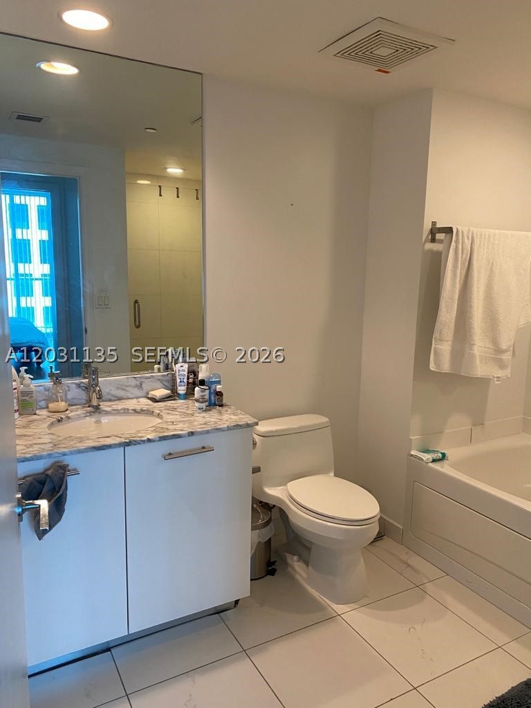 image 500 Brickell East9