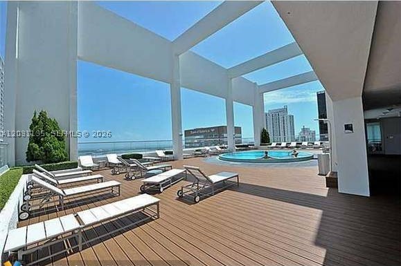 image 500 Brickell East13