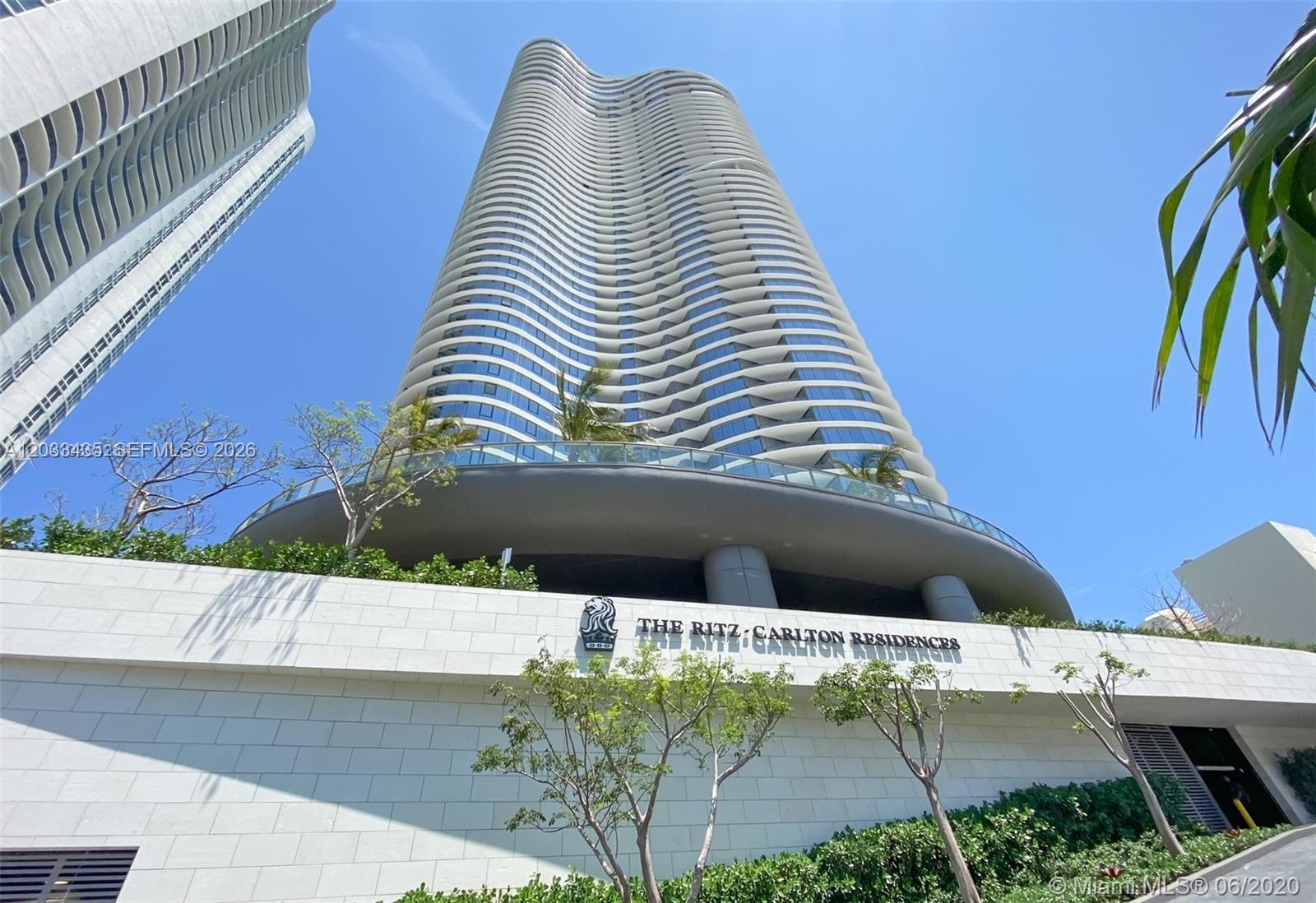 15701 Collins Ave #1403