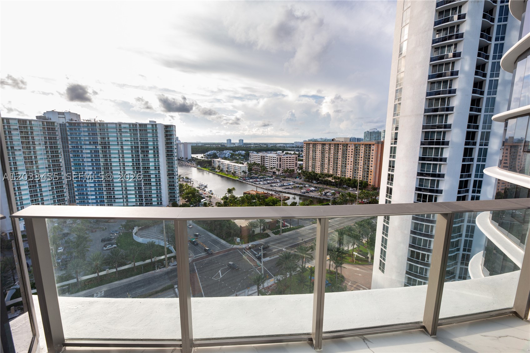 image Ritz-Carlton Sunny Isles Beach44