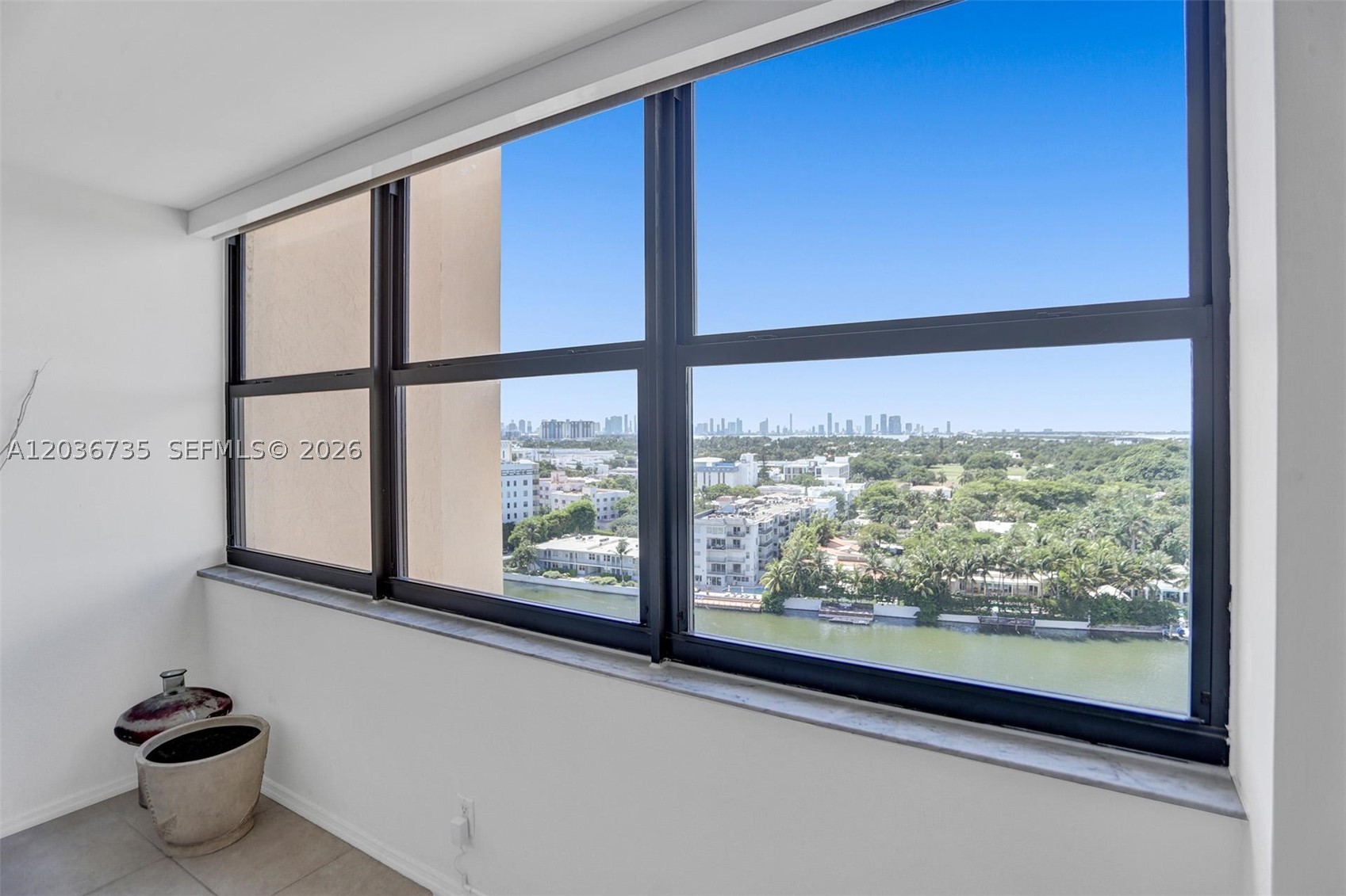 2555 Collins Ave #1508 Miami Beach, FL 33140