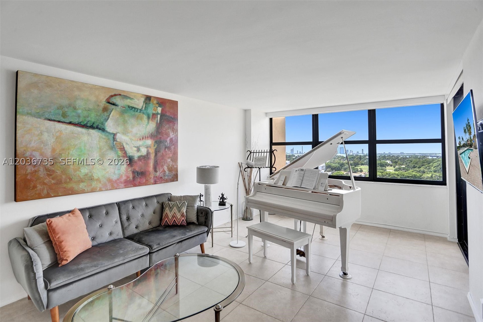 2555 Collins Ave #1508 Miami Beach, FL 33140