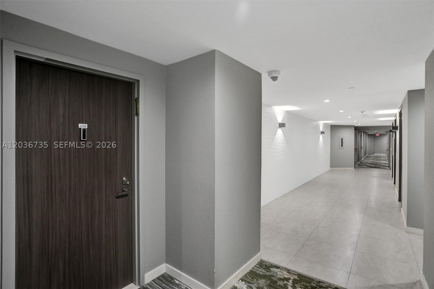2555 Collins Ave #1508 Miami Beach, FL 33140
