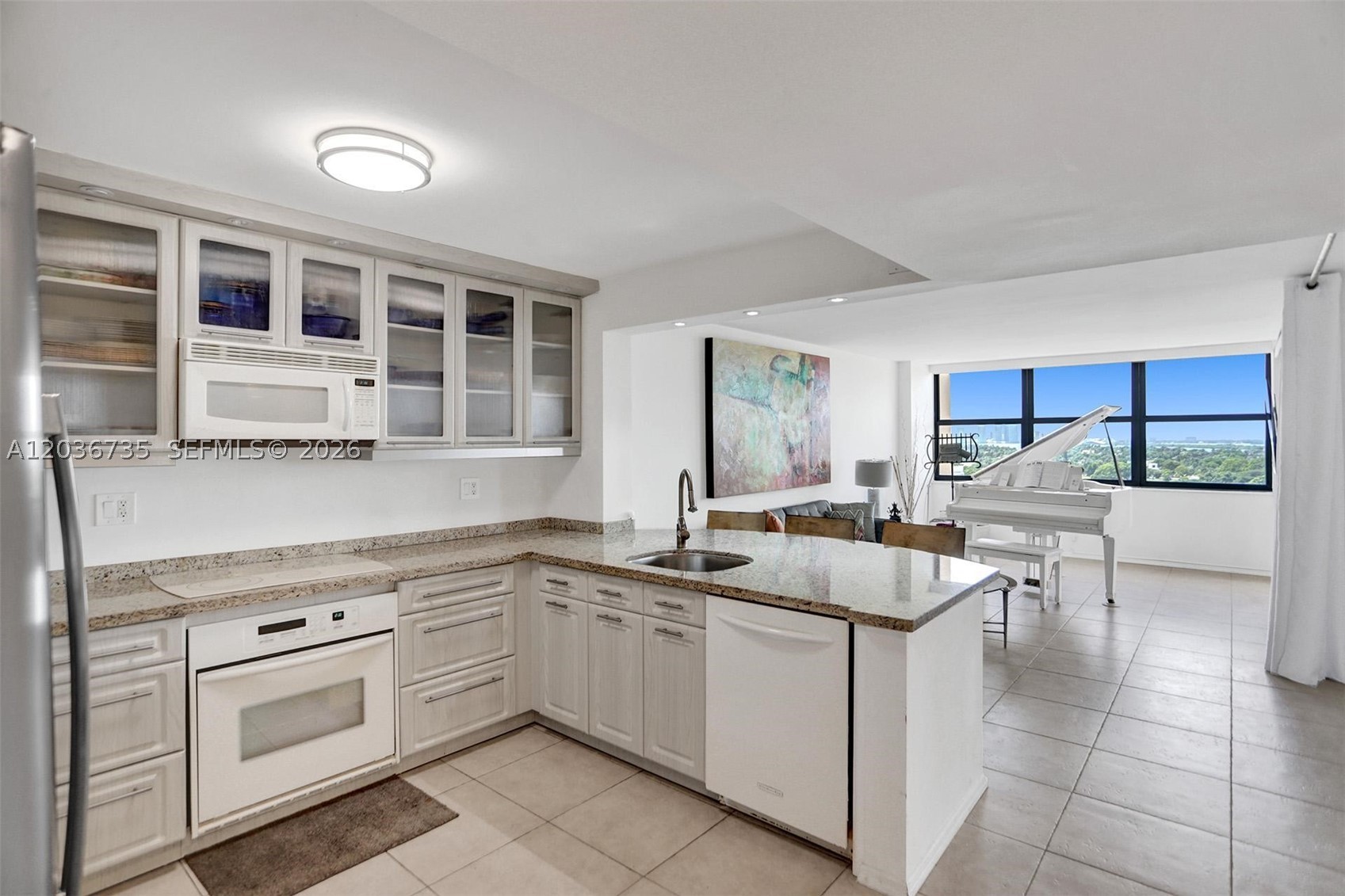 2555 Collins Ave #1508 Miami Beach, FL 33140