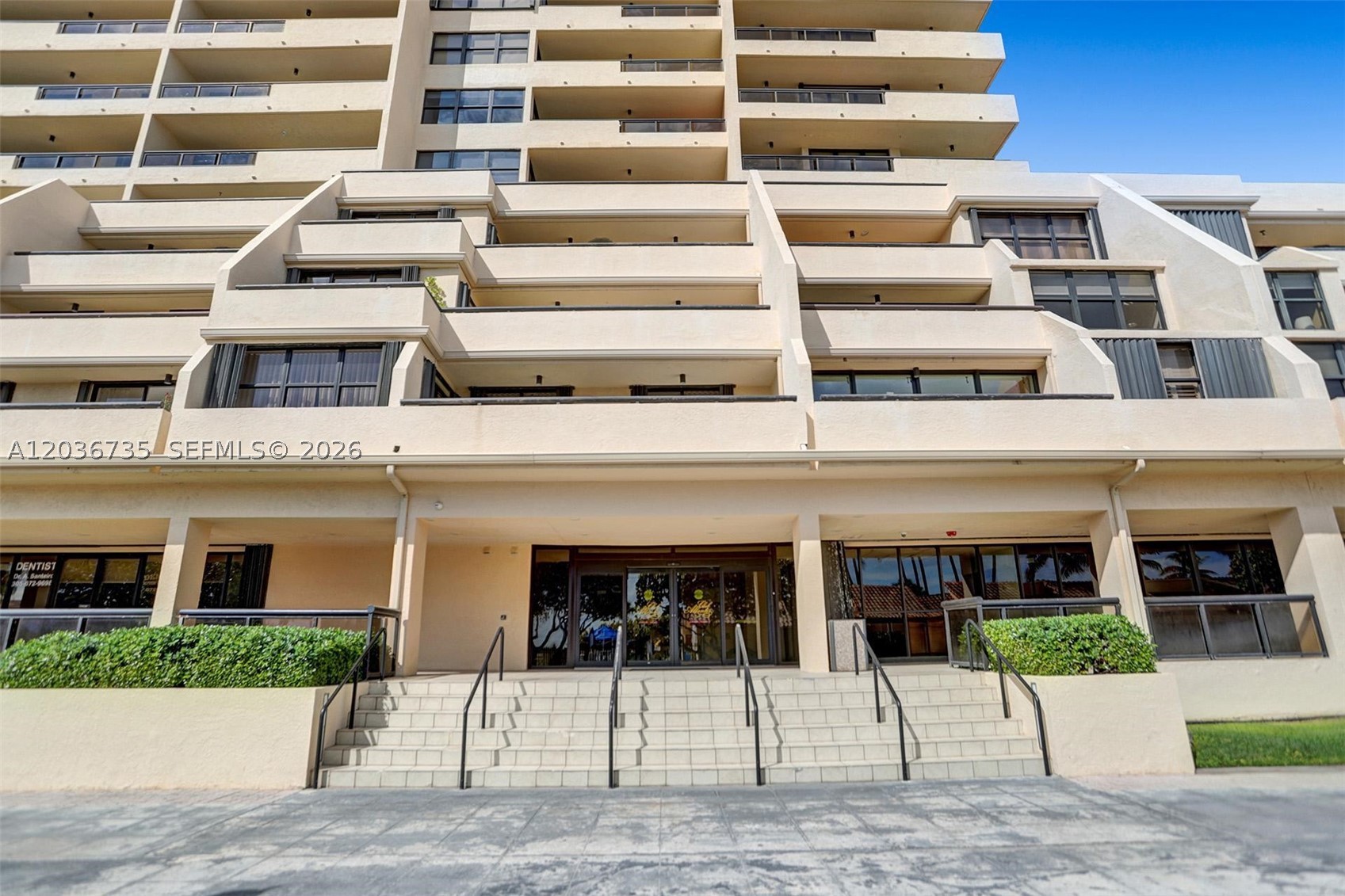 2555 Collins Ave #1508 Miami Beach, FL 33140