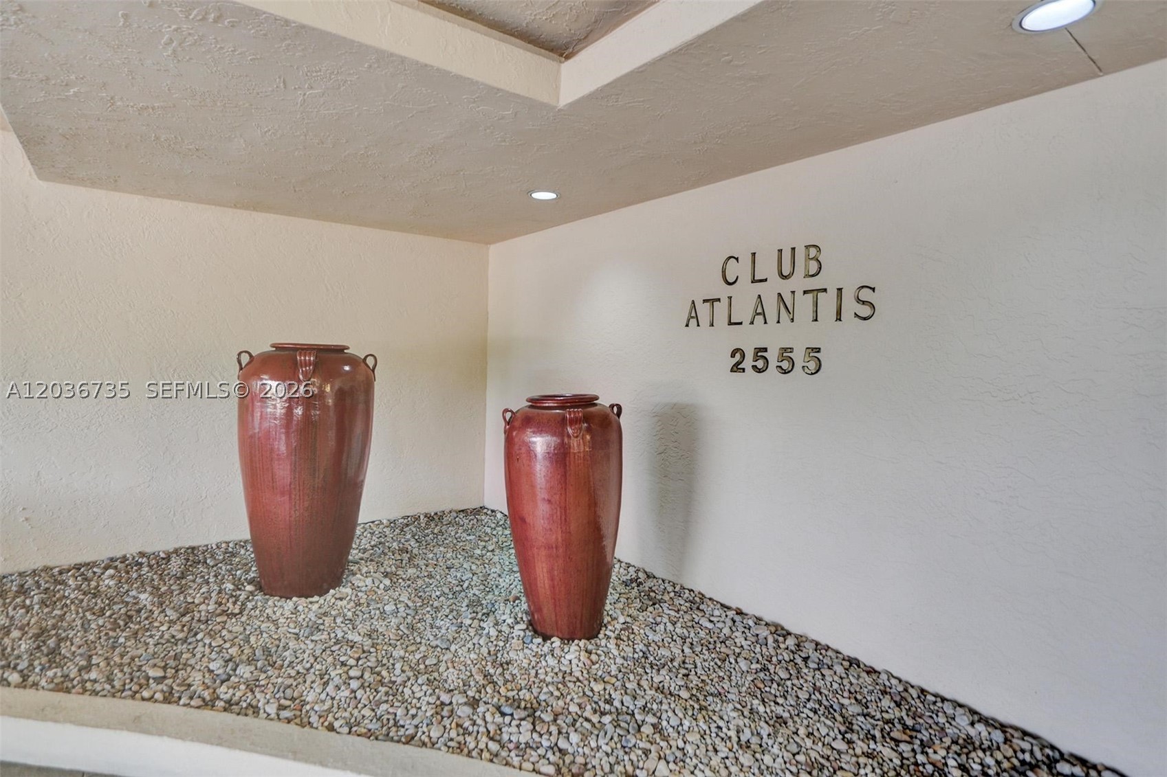 2555 Collins Ave #1508 Miami Beach, FL 33140