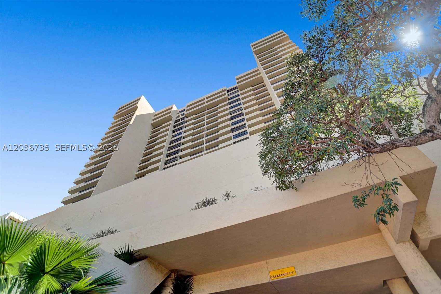 2555 Collins Ave #1508 Miami Beach, FL 33140