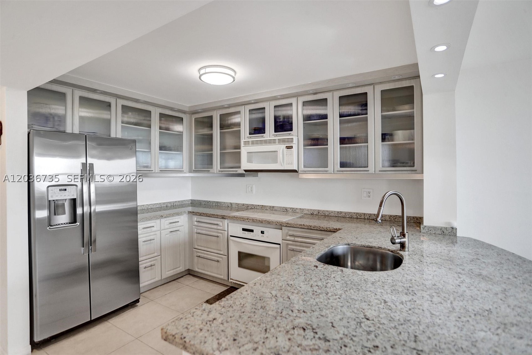 2555 Collins Ave #1508 Miami Beach, FL 33140
