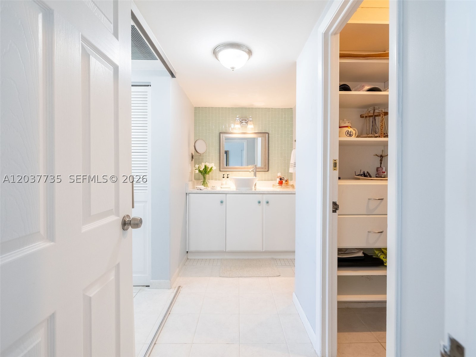 image Arlen House West12
