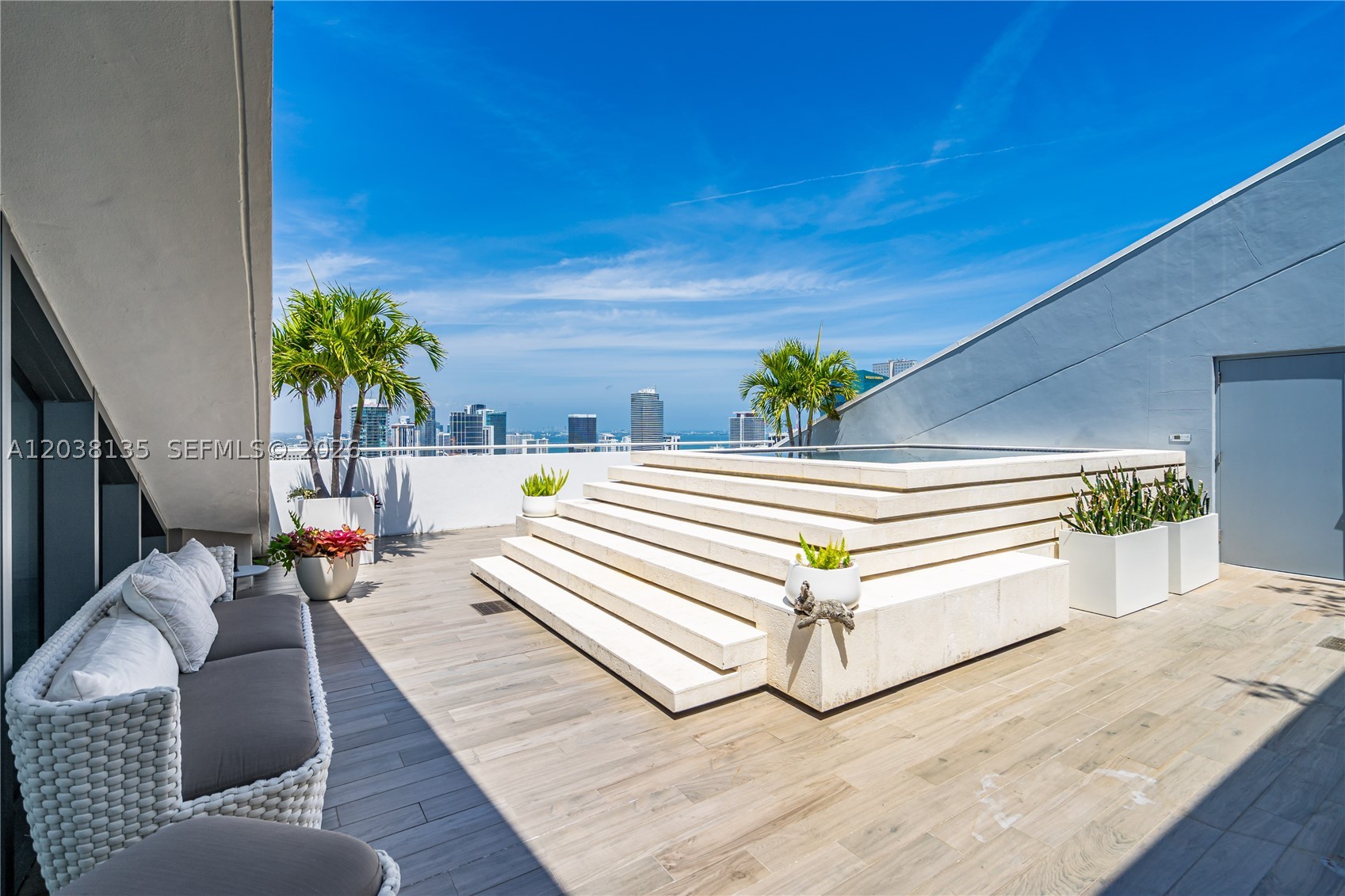 image Rise Brickell City Centre18