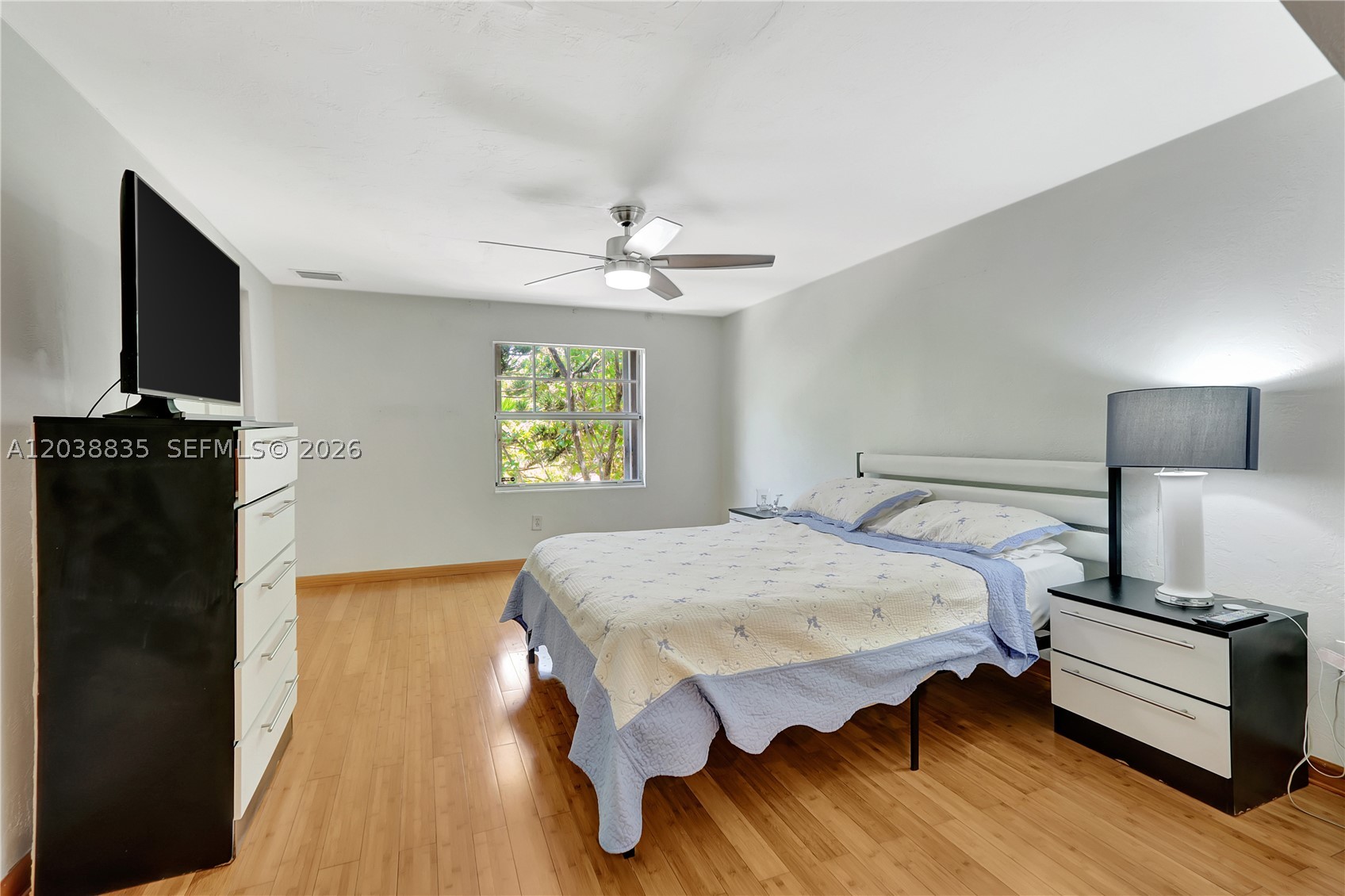 3375 SW 29th Ter Miami, FL 33133
