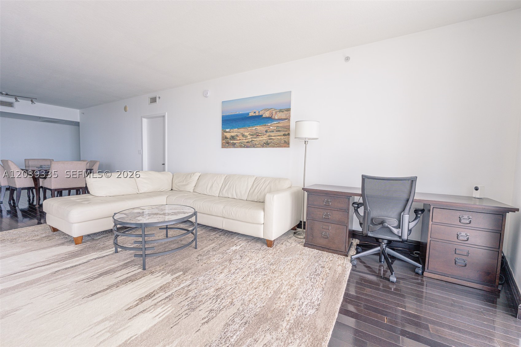 335 S Biscayne Blvd #1009 Miami, FL 33131