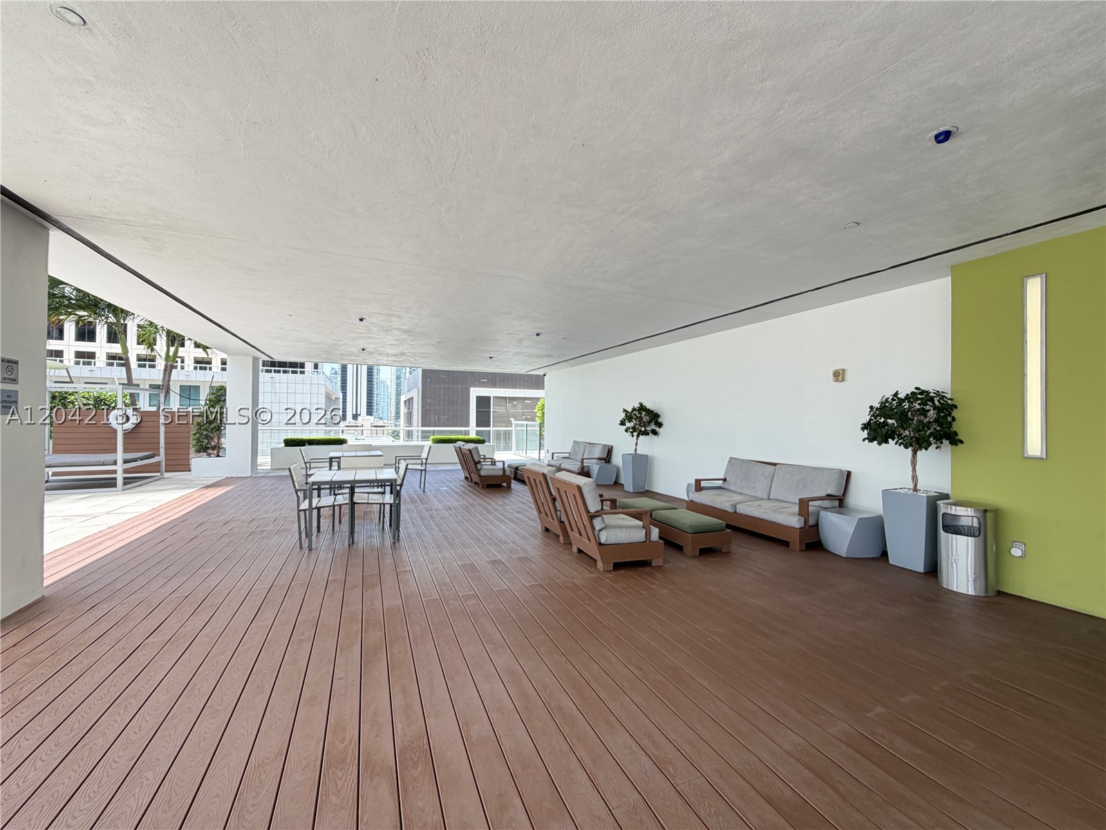 image 500 Brickell West13