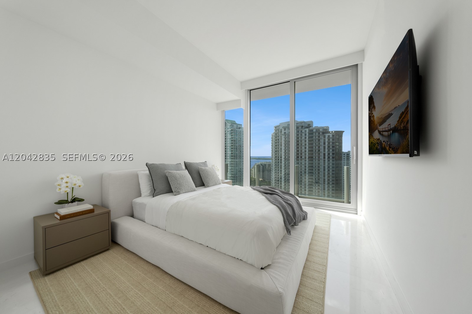 300 Biscayne Blvd Way #2701 Miami, FL 33131