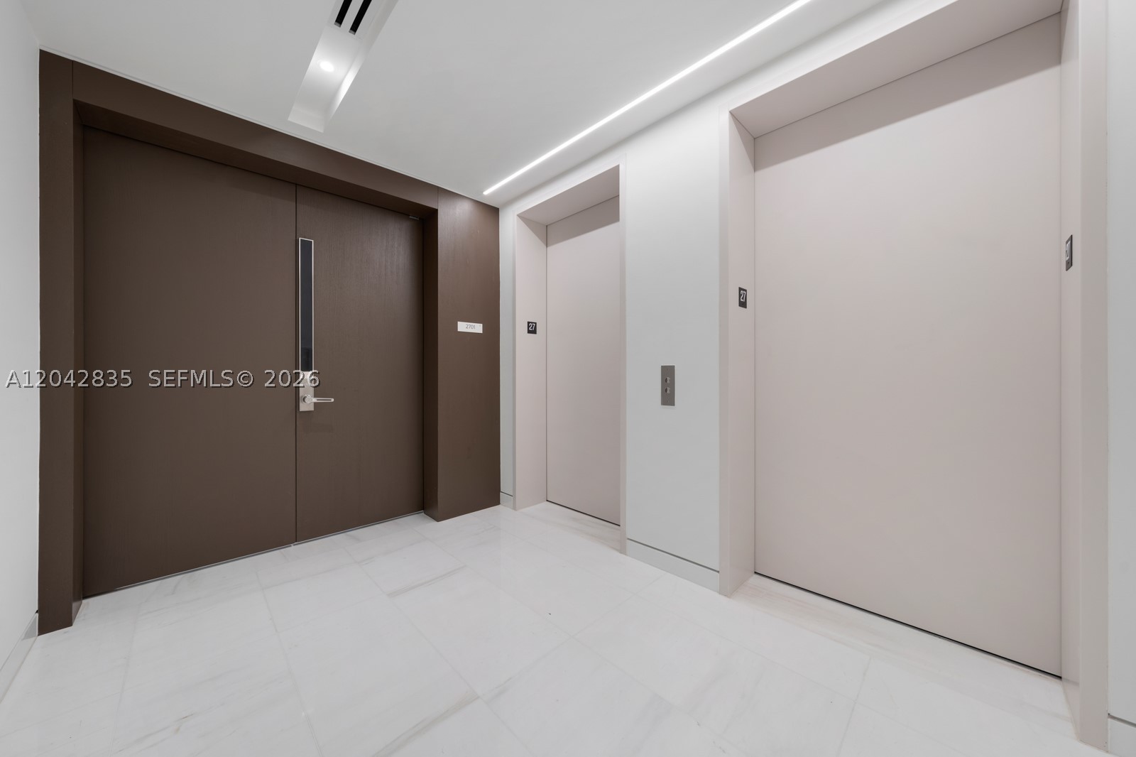 300 Biscayne Blvd Way #2701 Miami, FL 33131