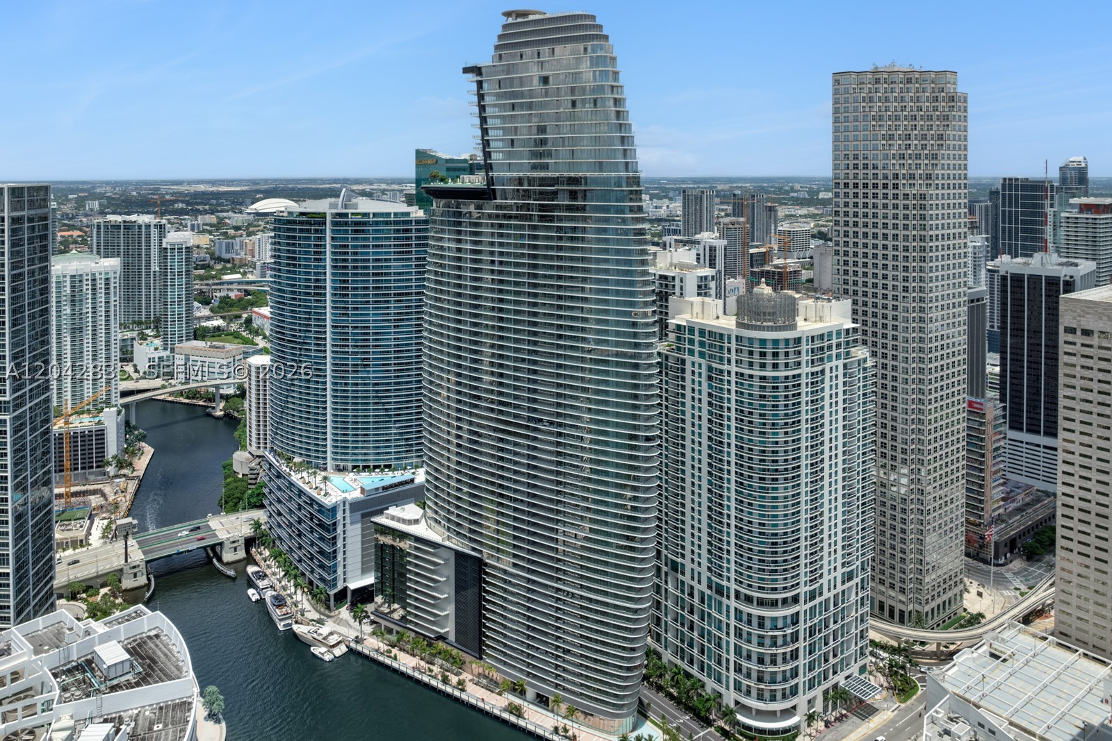 300 Biscayne Blvd Way #2701 Miami, FL 33131