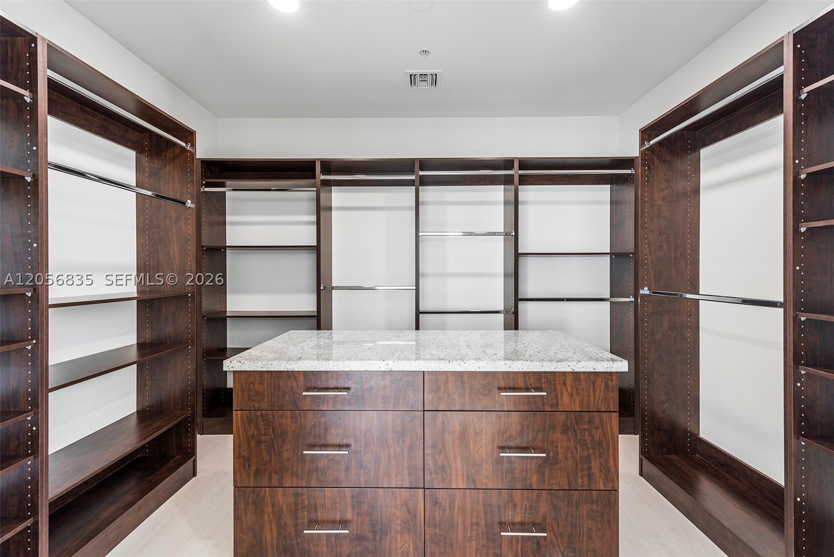 348 Elm St #B-10 Hollywood, FL 33019