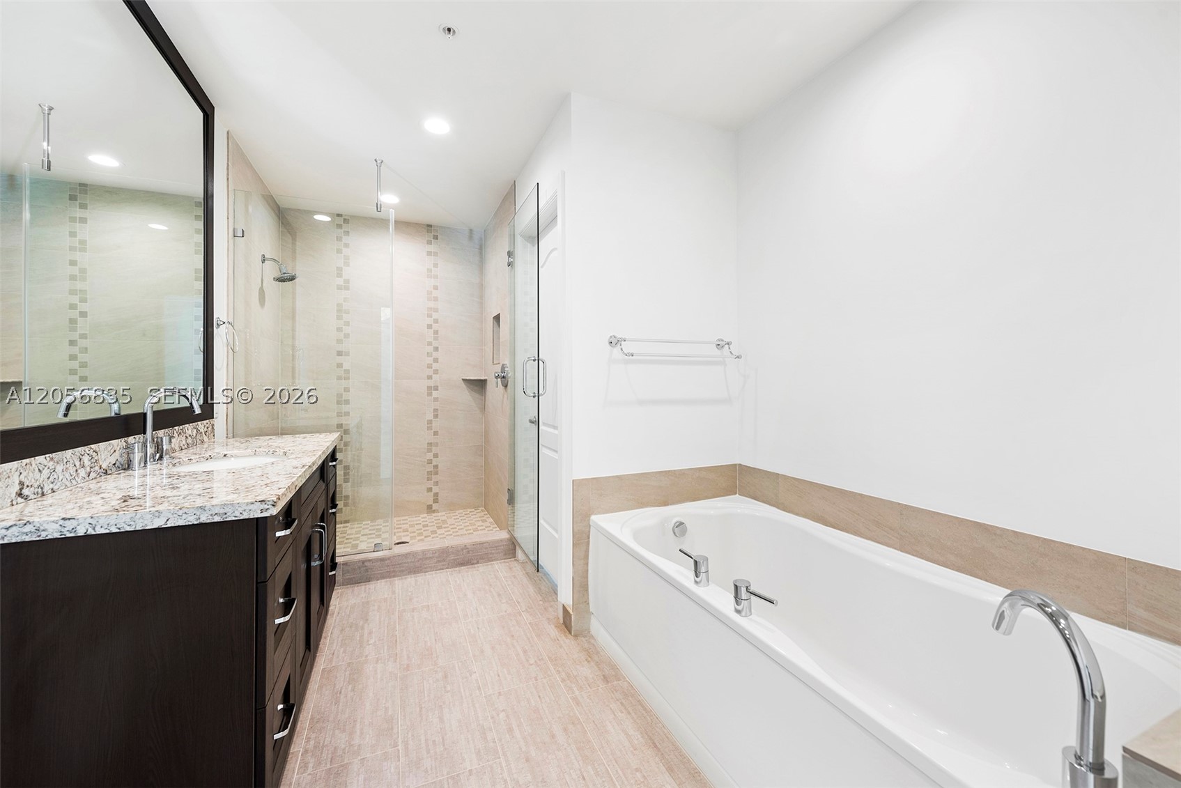 348 Elm St #B-10 Hollywood, FL 33019