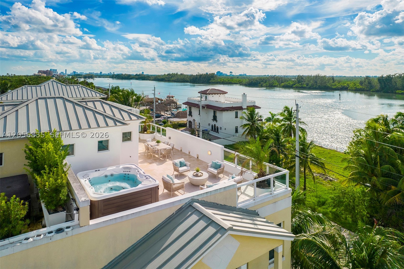 348 Elm St #B-10 Hollywood, FL 33019