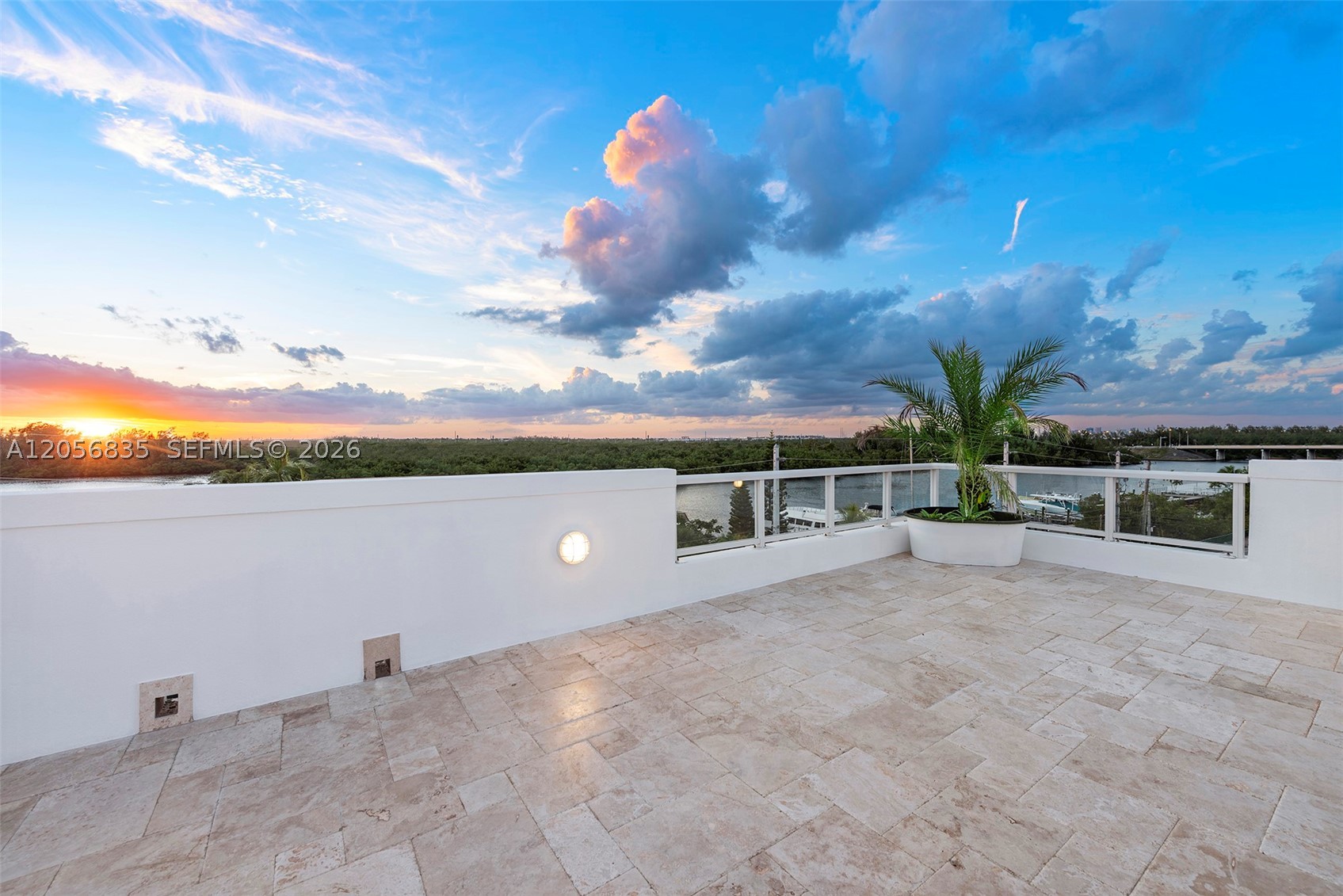 348 Elm St #B-10 Hollywood, FL 33019