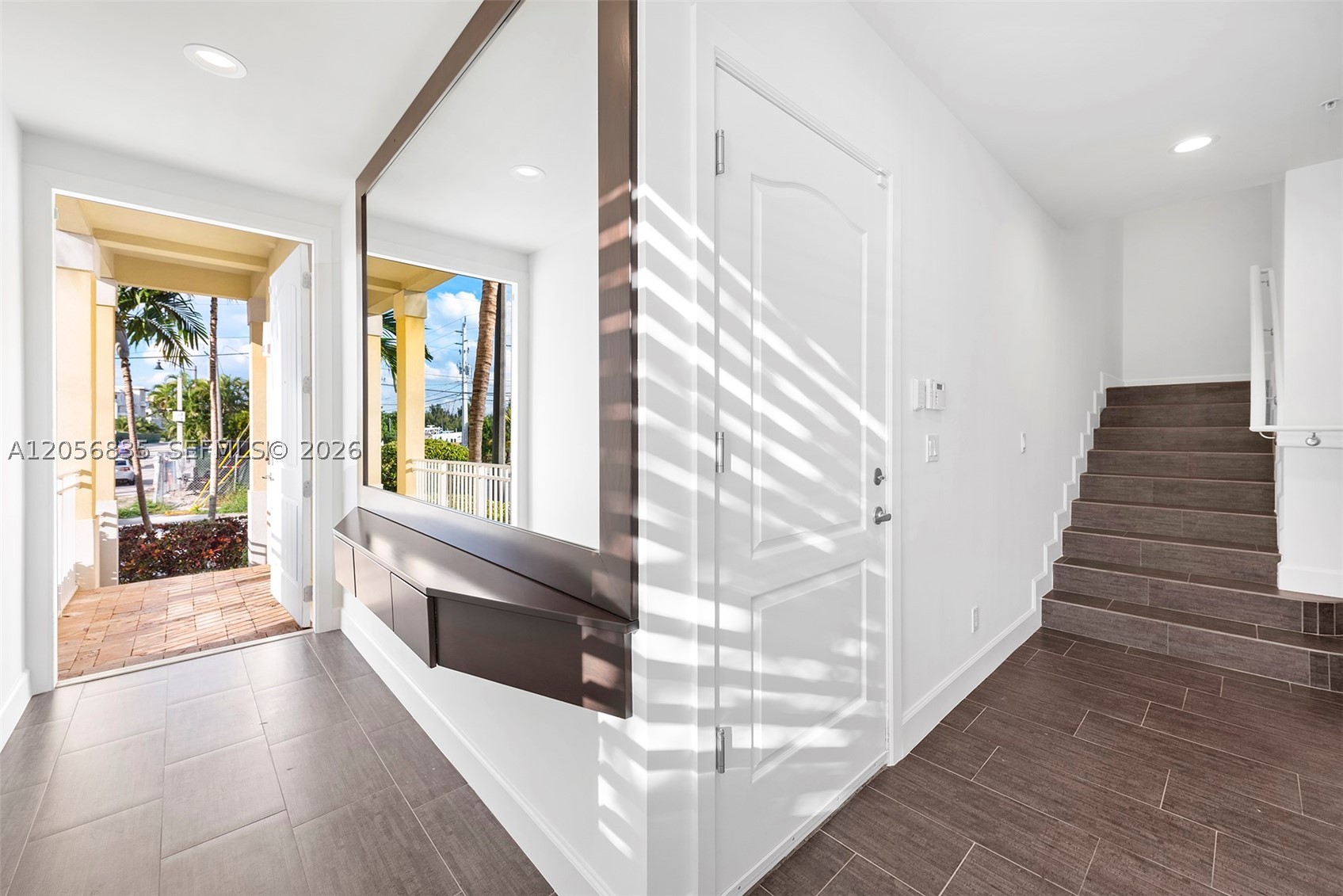 348 Elm St #B-10 Hollywood, FL 33019