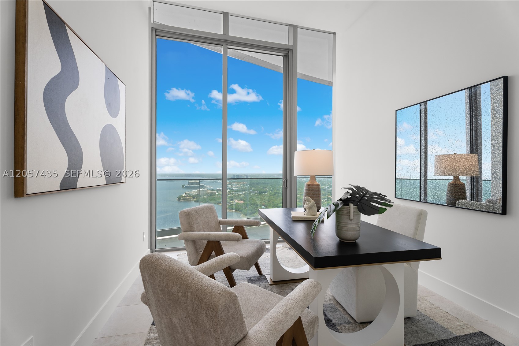 175 SE 25th St #4302 Miami, FL 33129