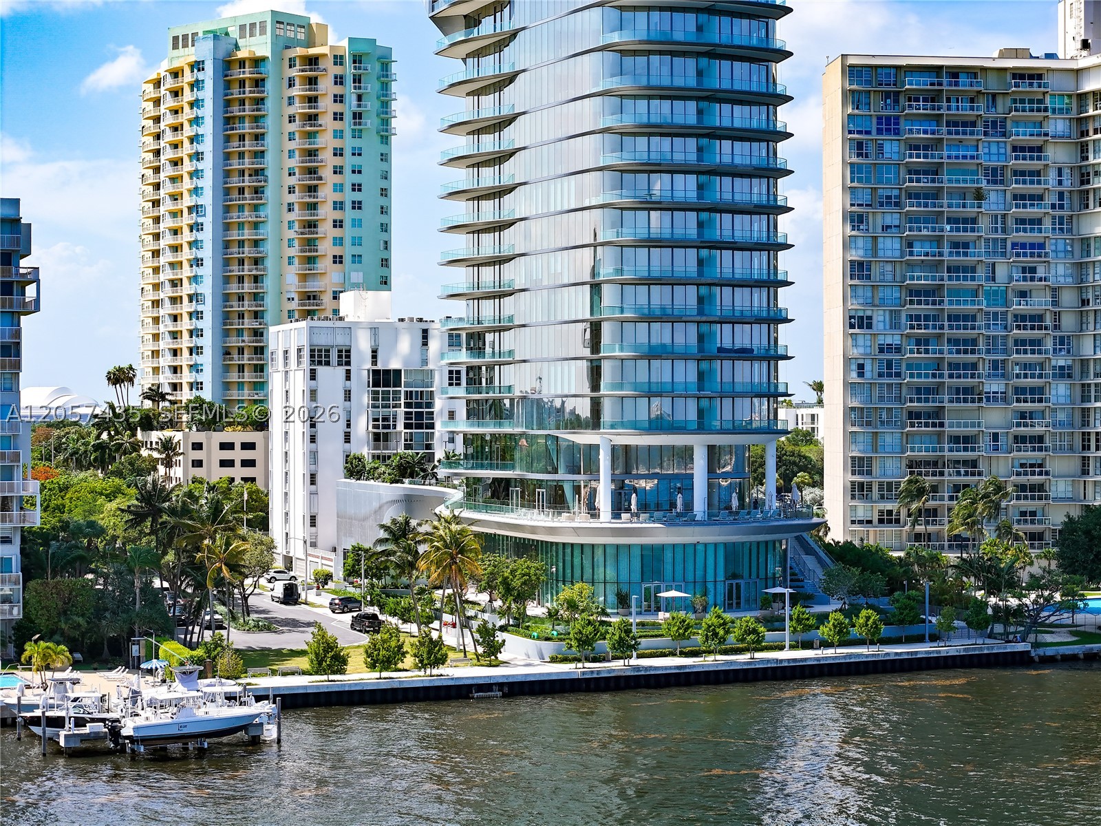175 SE 25th St #4302 Miami, FL 33129