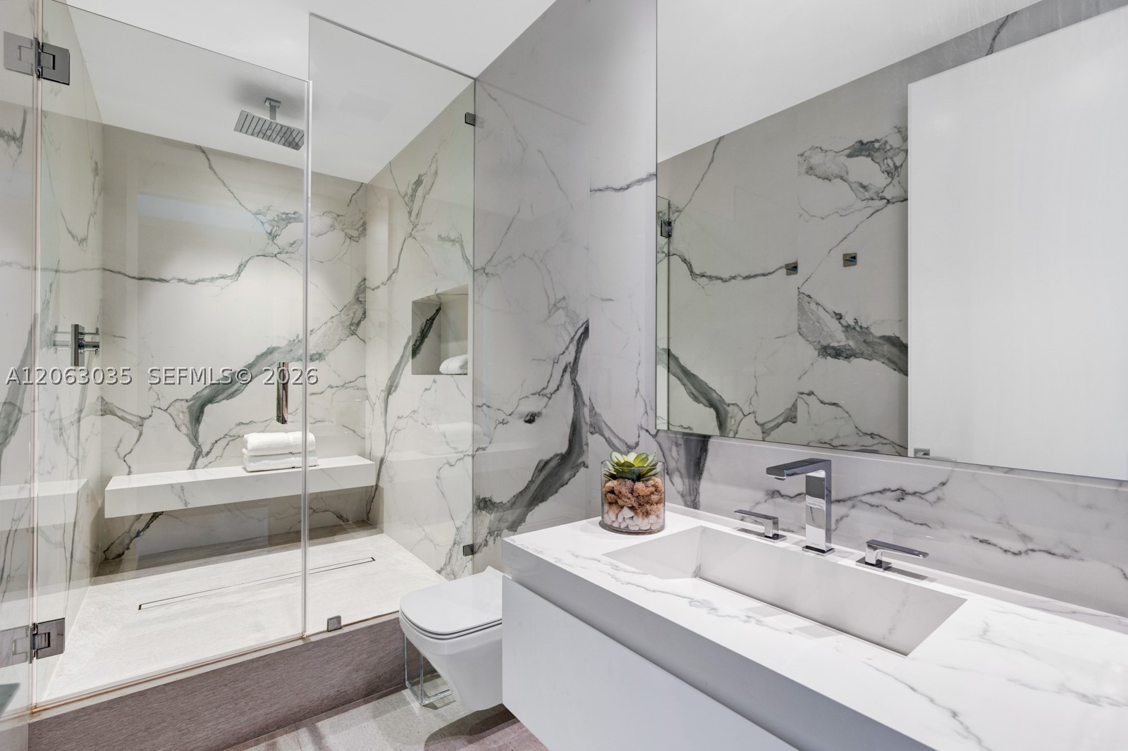 100 S Pointe Dr #1201/1202 Miami Beach, FL 33139