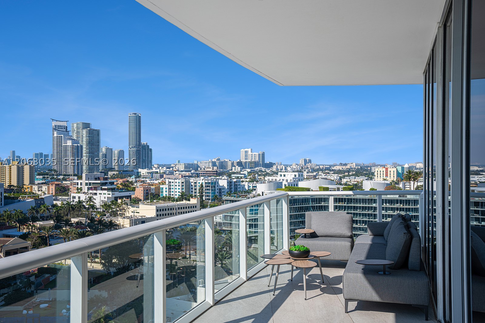 100 S Pointe Dr #1201/1202 Miami Beach, FL 33139