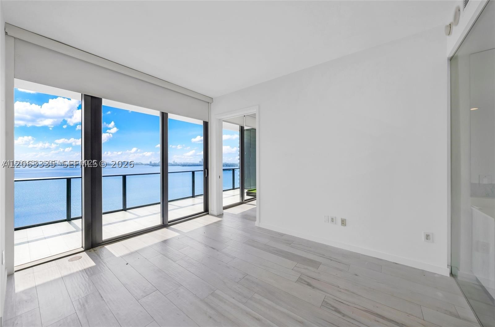 480 NE 31st St #2003 Miami, FL 33137