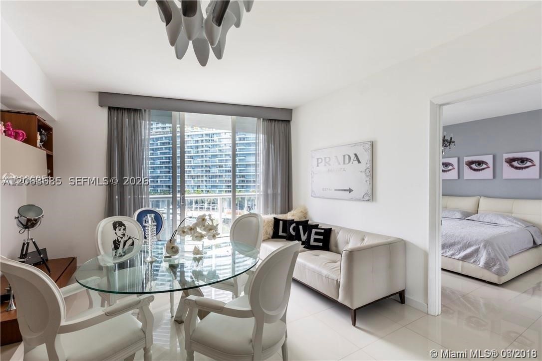 465 Brickell Ave #604