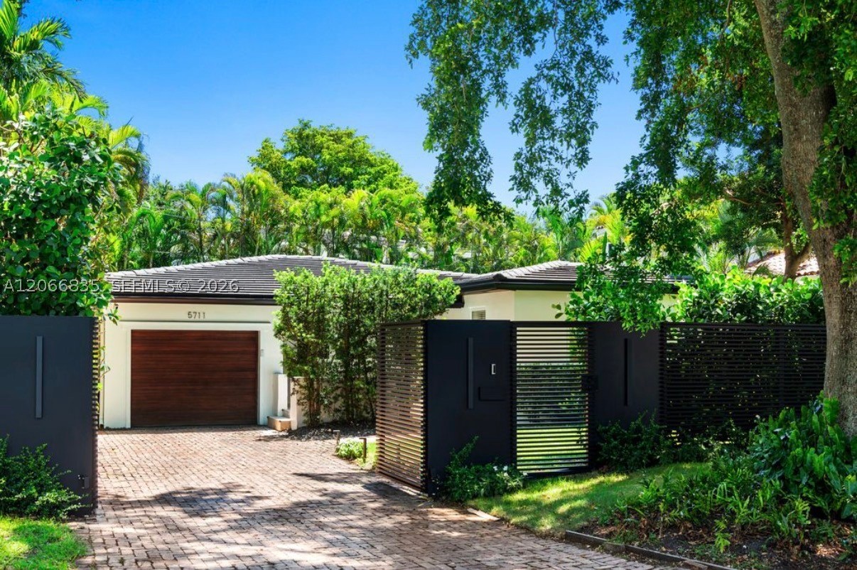 5711 Michelangelo St Coral Gables, FL 33146