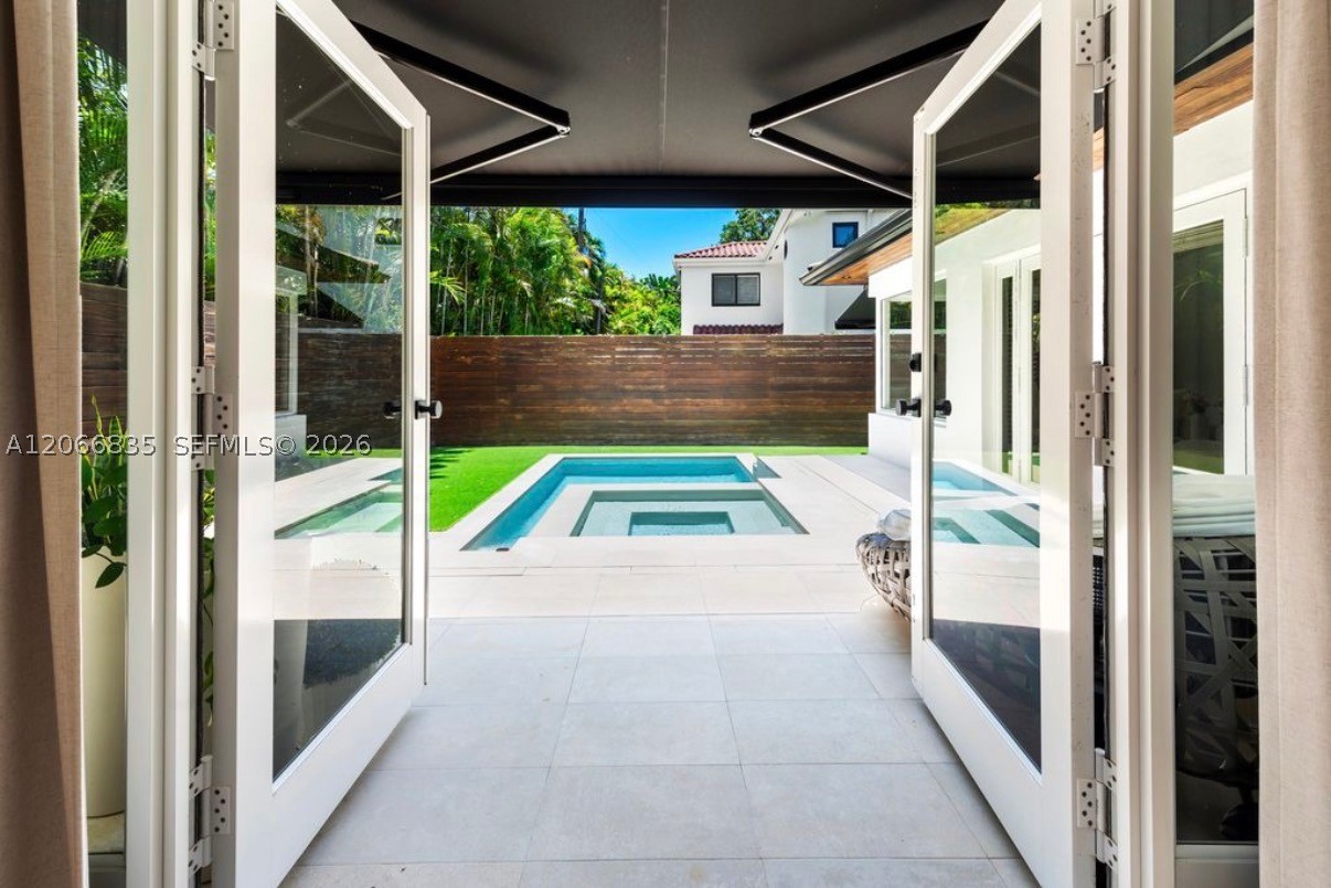 5711 Michelangelo St Coral Gables, FL 33146