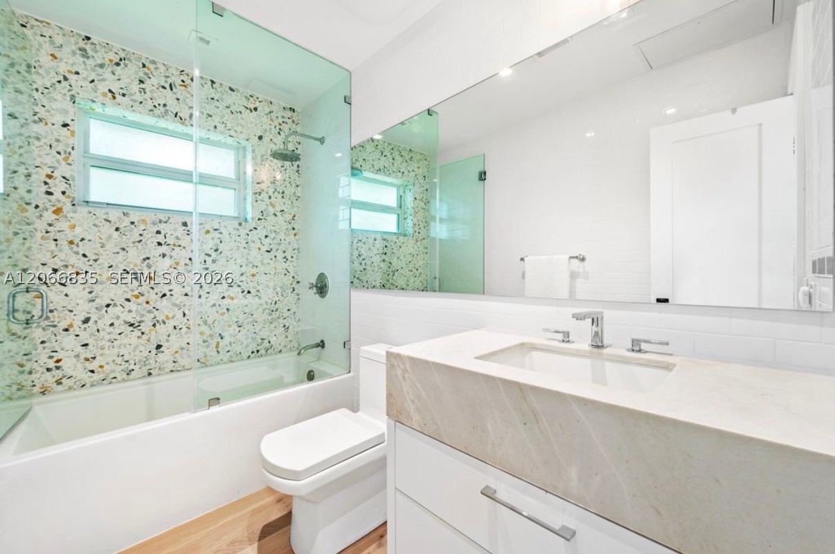 5711 Michelangelo St Coral Gables, FL 33146