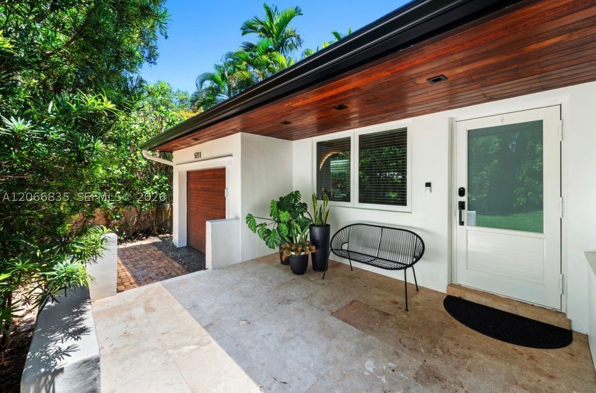 5711 Michelangelo St Coral Gables, FL 33146