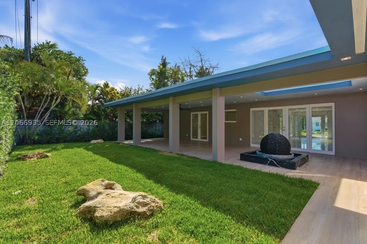 291 E Shore Dr E Miami, FL 33133