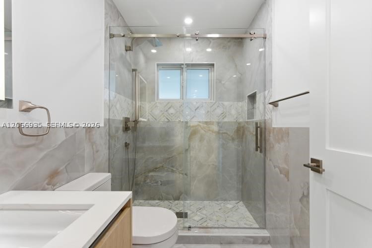 291 E Shore Dr E Miami, FL 33133