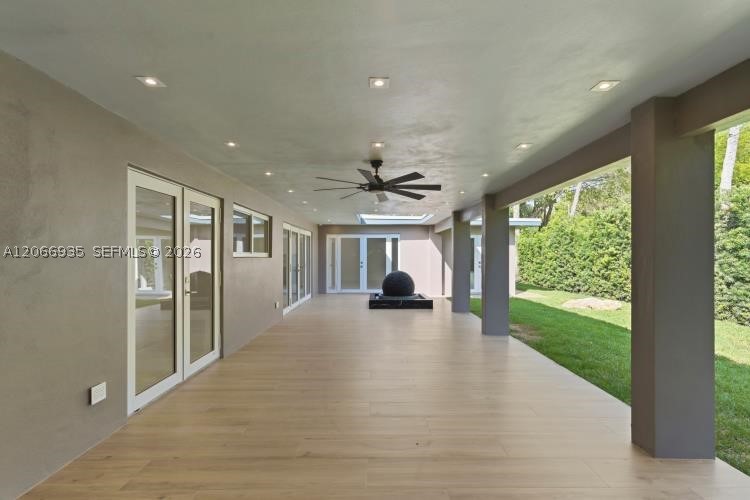 291 E Shore Dr E Miami, FL 33133
