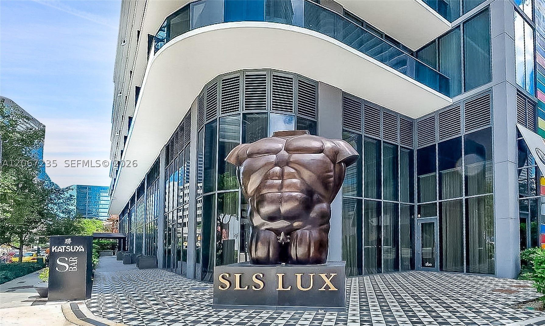 image SLS Lux40