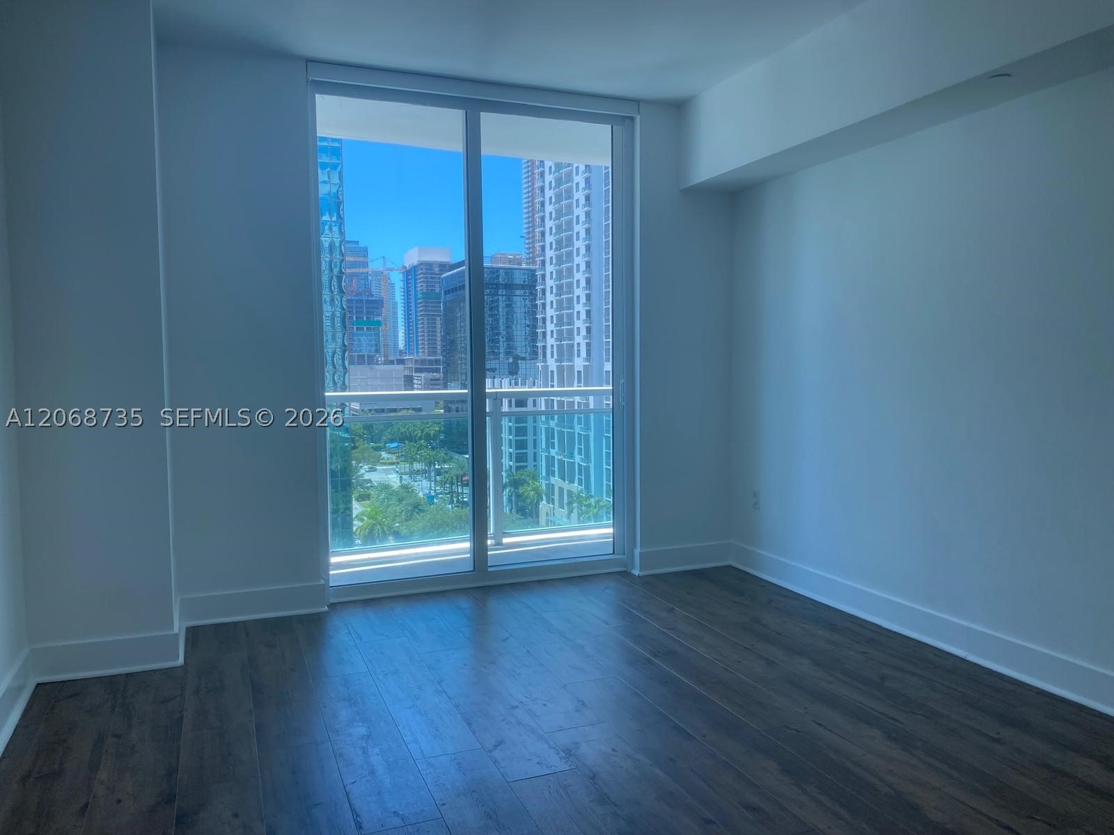 image The Plaza on Brickell West6
