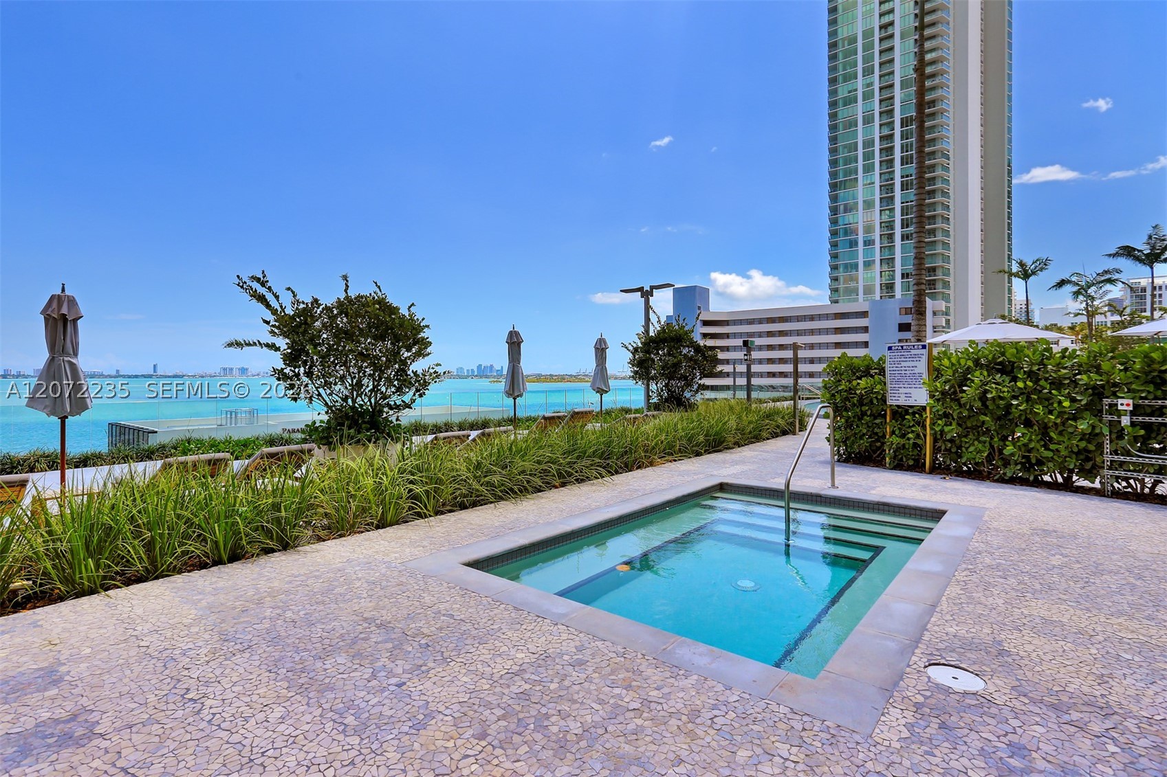 650 NE 32nd St #1502 Miami, FL 33137