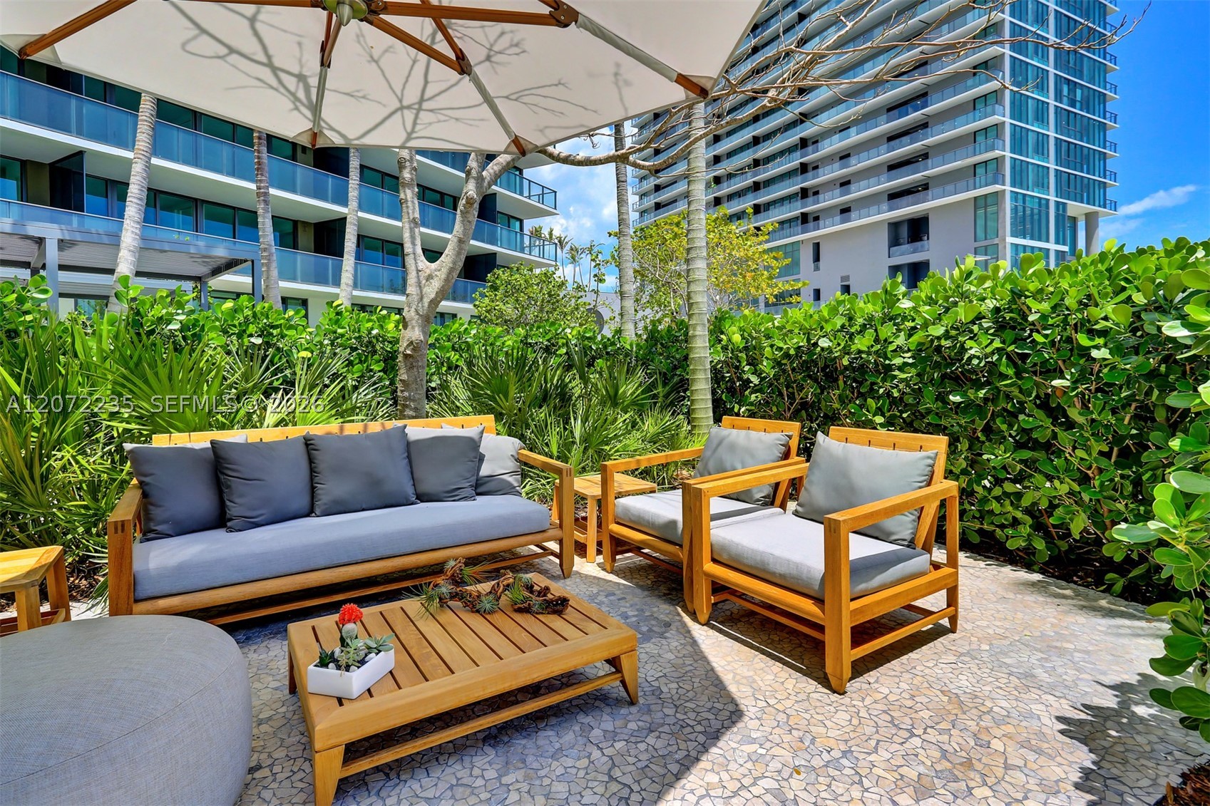 650 NE 32nd St #1502 Miami, FL 33137