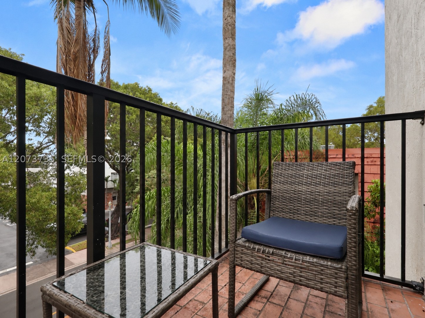 323 Navarre Ave #301 Coral Gables, FL 33134