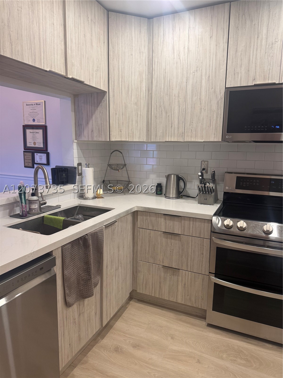 323 Navarre Ave #301 Coral Gables, FL 33134