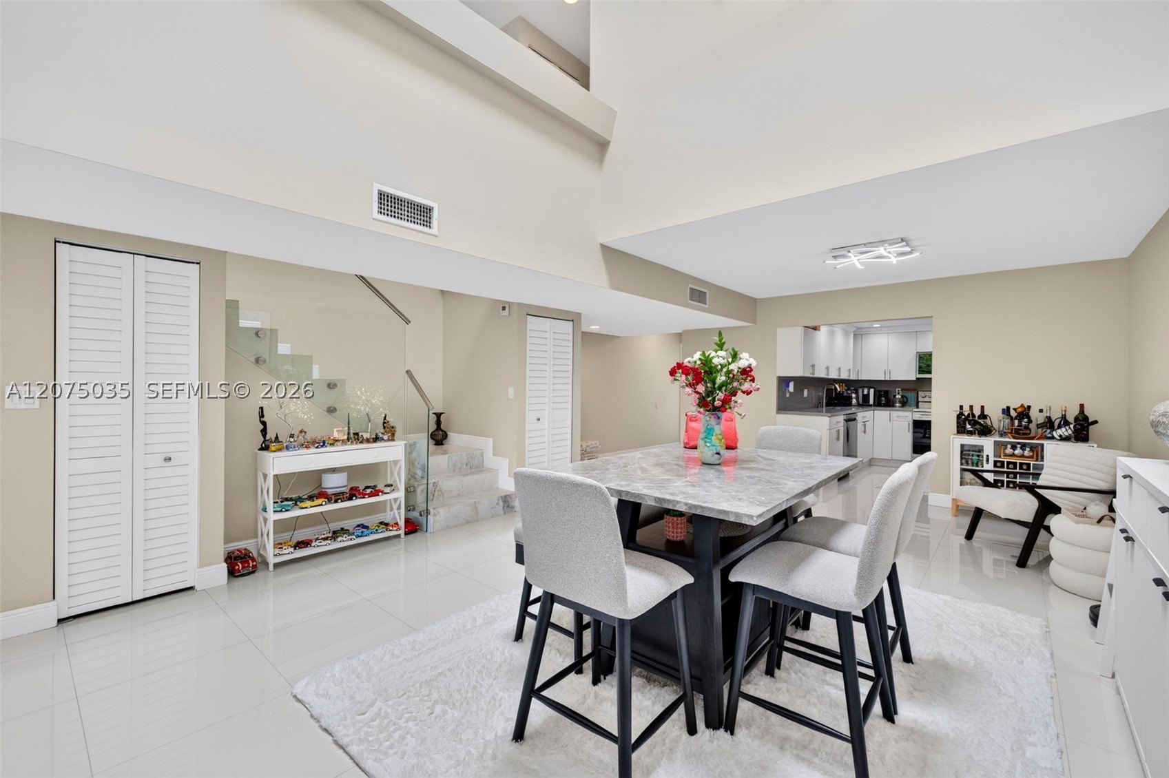 203 Poinciana Dr #103 Sunny Isles Beach, FL 33160