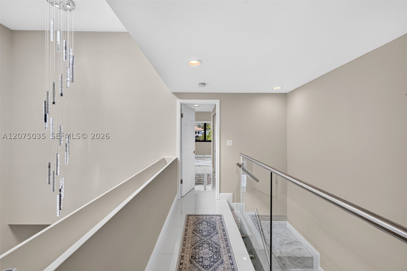 203 Poinciana Dr #103 Sunny Isles Beach, FL 33160