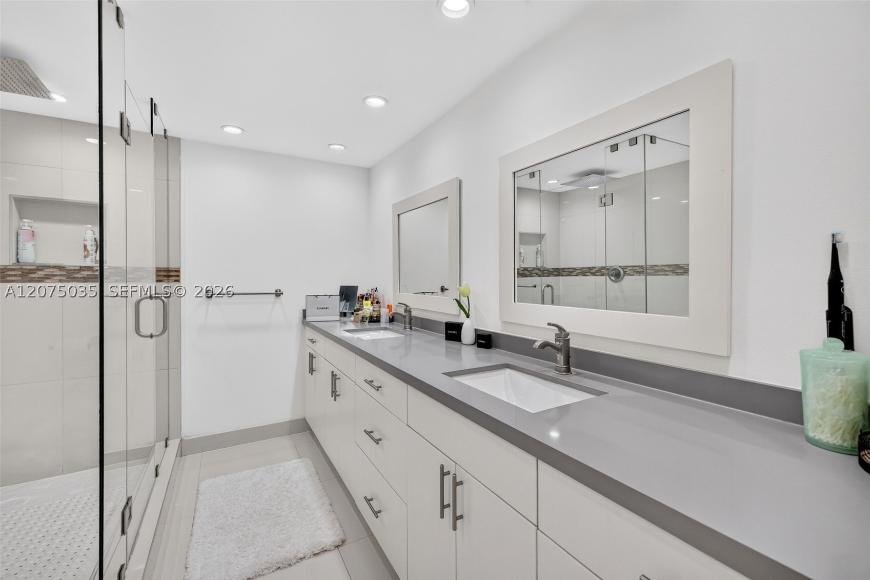 203 Poinciana Dr #103 Sunny Isles Beach, FL 33160