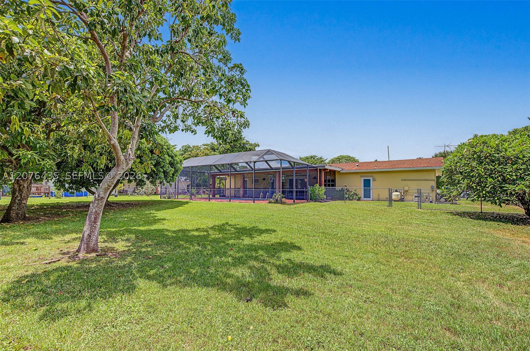17721 SW 93rd Ave Palmetto Bay, FL 33157