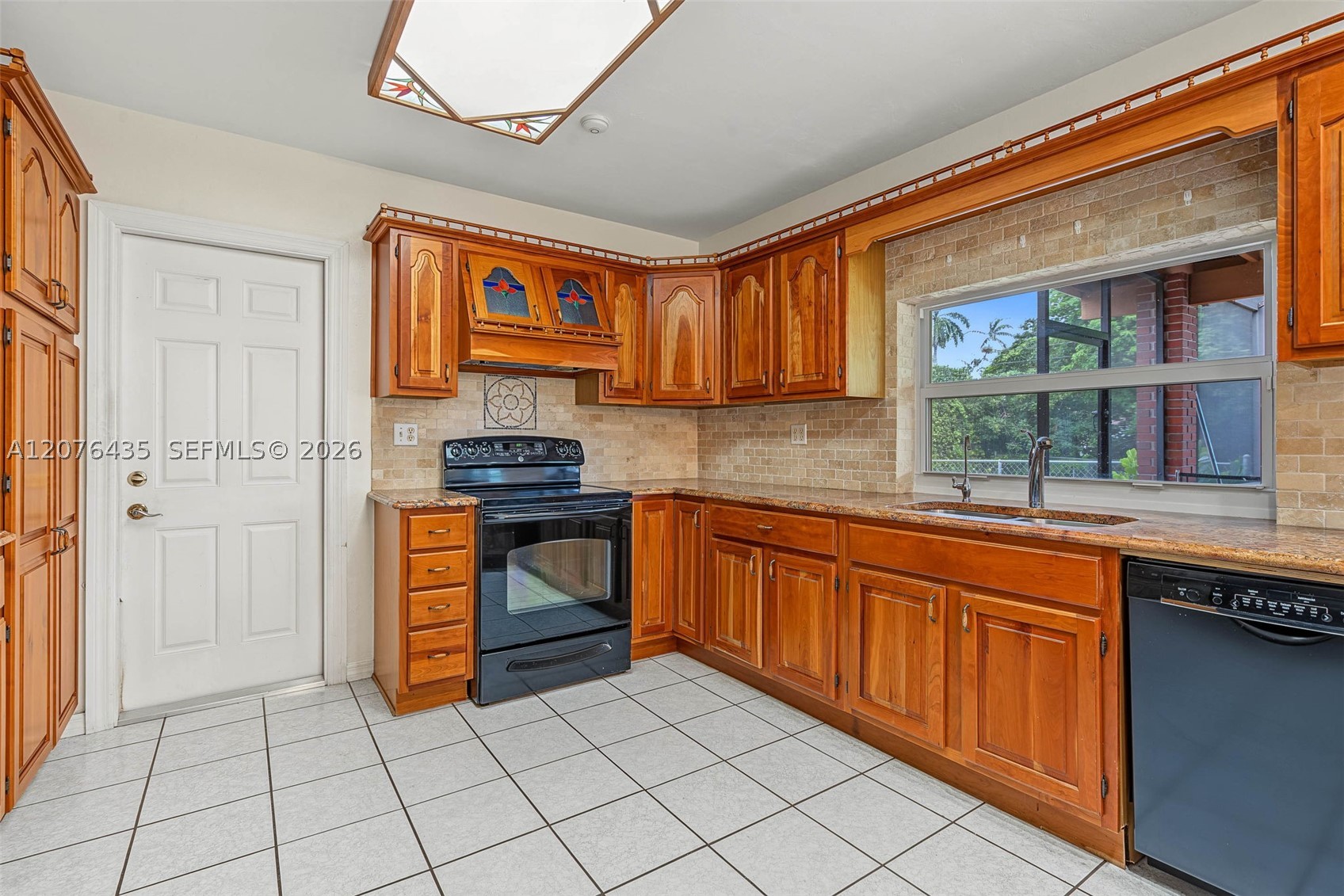17721 SW 93rd Ave Palmetto Bay, FL 33157
